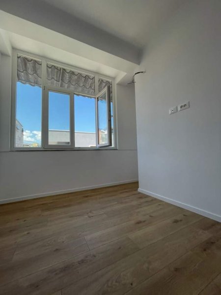 Tirane, shitet 60 m² 108.000 Euro (Rruga e Kavajes)