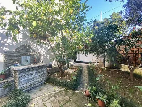 Tirane, shes Vile 5+1+BLK Kati 3, 467 m² 457.000 Euro (Elbasanit te Vilat Gjermane)