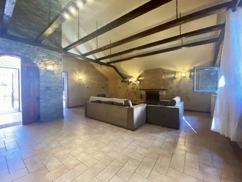 Tirane, shes Vile 5+1+BLK Kati 3, 467 m² 457.000 Euro (Elbasanit te Vilat Gjermane)