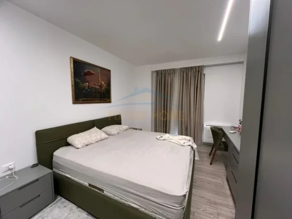 Tirane, shes apartament 2+1+Ballkon , 119 m² 320.000 € 