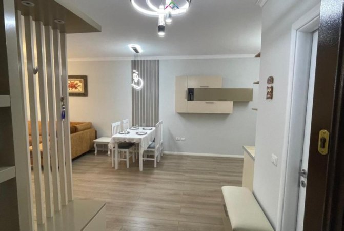 Tirane, jepet me qera apartament 2+1 Kati 11, 82 m² 1.200 € (sami frasheri)