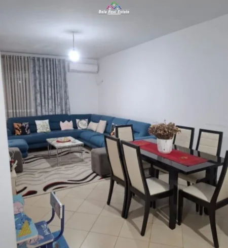 Tirane, shes apartament 1+1+Ballkon Kati 5, 72 m² 90.000 € (kamez)