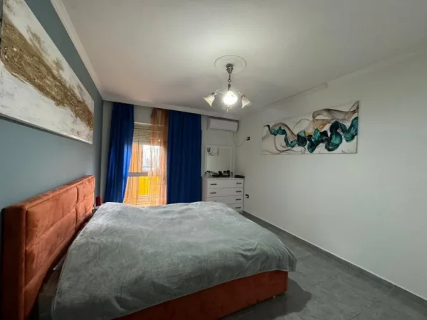 Tirane, shitet apartament 2+1 , 129 m² 250.000 € 