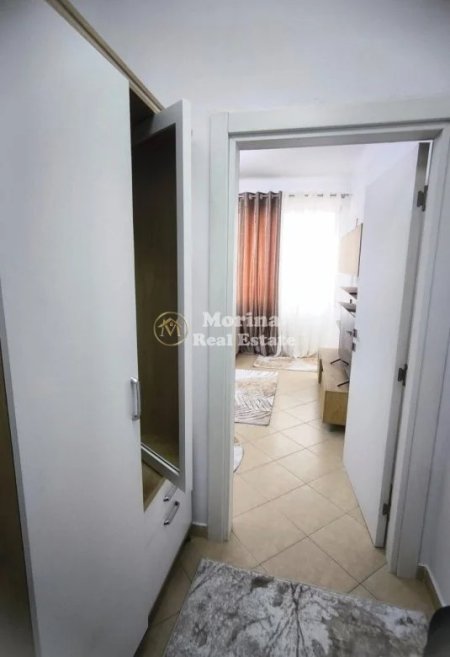 Tirane, jepet me qera apartament 1+1 Kati 8, 65 m² 480 € (Astir)
