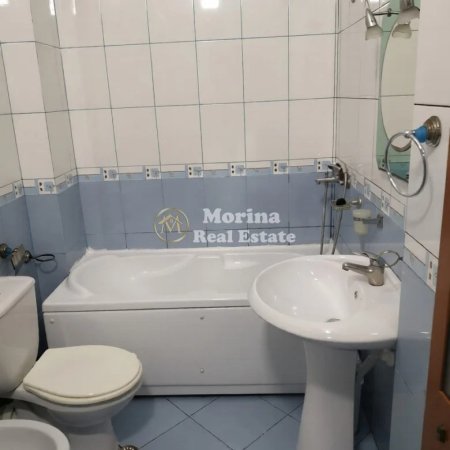 Tirane, jepet me qera apartament 2+1 Kati 4, 80 m² 550 € (Selvia)