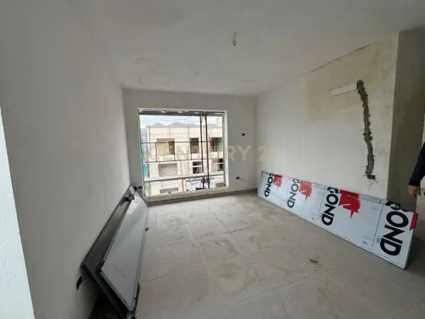Tirane, shitet apartament 1+1 Kati 7, 57 m² 120.000 € 