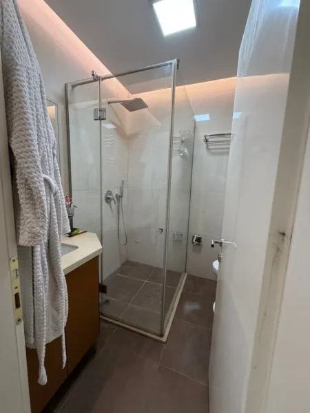 Tirane, shitet apartament 3+1+Ballkon Kati 7, 155 m² 600.000 € (Stadiumi Air Albania)