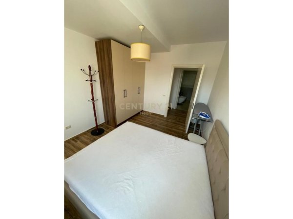 Tirane, shitet apartament 2+1+Ballkon Kati 5, 99 m² 250.000 € (kodra e diellit)