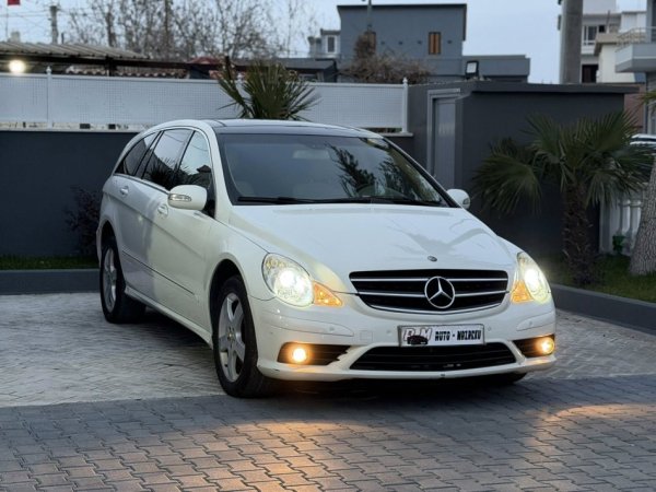 Fier, shes makine Mercedes Benz R350 Benzin Gaz 4MATIC -2010-PANORAMA-7 VENDE-FULL OPTIONS-5000 EURO-069 44 00 305 Benzin+Gaz, e bardhë automatik Klima 290.000 km 5.000 €