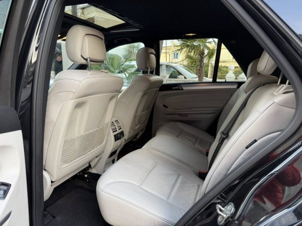 Fier, shes makine Mercedes Benz ML350 Diesel BLUEEFFICENCY -2010-ZVICRE-SUPER GJENDJE-9500 EURO-069 44 00 305 Nafte, e zeze automatik Klima 293.000 km 9.500 €