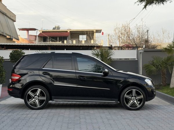 Fier, shes makine Mercedes Benz ML350 Diesel BLUEEFFICENCY -2010-ZVICRE-SUPER GJENDJE-9500 EURO-069 44 00 305 Nafte, e zeze automatik Klima 293.000 km 9.500 €