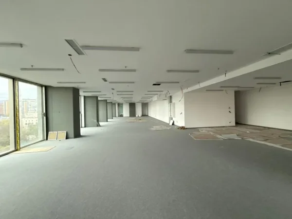 Tirane, jepet me qera zyre Kati 5, 1.507 m² 37.650 € (DownTown One)