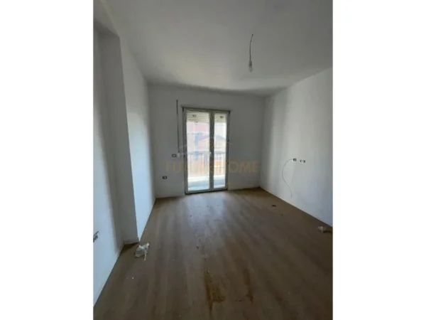 Tirane, shitet apartament 2+1+Ballkon Kati 6, 99 m² 113.000 € (QTU)