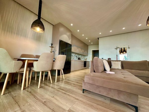 Dhermi, shitet apartament Kati 0, 75 m² 550.000 €