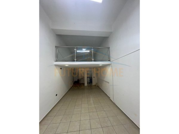 Tirane, shitet ambjent biznesi Kati 0, 35 m² 75.000 € 