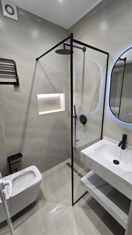 Tirane, shitet garsonier Kati 4, 84 m² 255.000 € (Mine Peza)