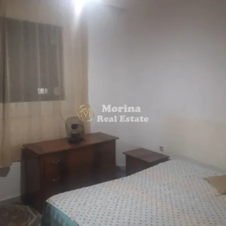 Tirane, jepet me qera shtepi 1+1 Kati 1, 50 m² 300 € (Ali Demi)