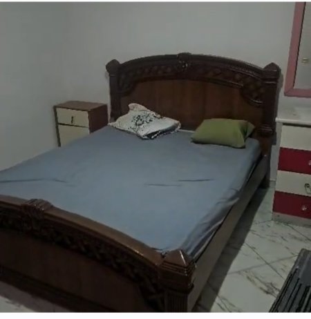 Tirane, jepet me qera Vile 1+1 Kati 1, 55 m² (Fundi Rruges Jordan Misja)