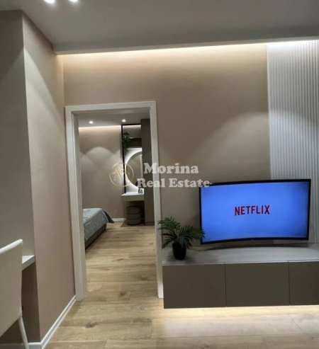 Tirane, jepet me qera apartament 1+1 Kati 8, 60 m² 600 € (Rruga Siri Kodra)