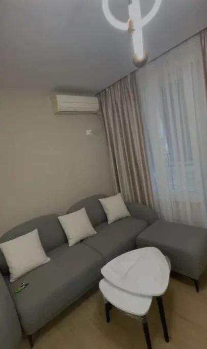 Jepet me Qera Apartament 1+1 ne Fresk , Mobilim Modern 350 €uro