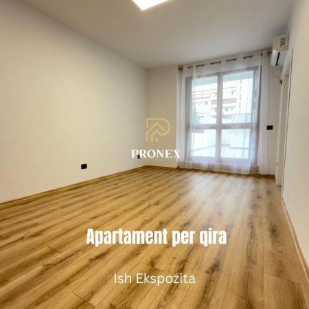 Tirane, jepet me qera apartament 1+1 Kati 1, 67 m² 800 € (Ish Ekspozita)