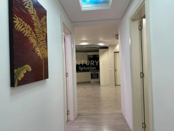 Tirane, shes apartament 2+1+Aneks+Ballkon Kati 2, 165 m² 248.000 € (Pallati me Shigjeta)