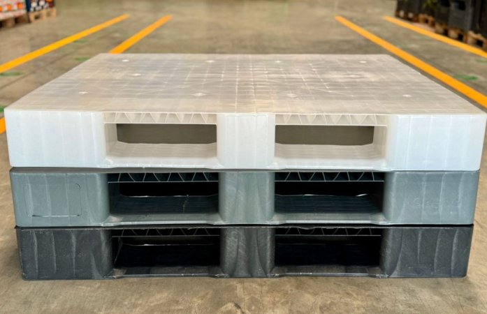 SHITEN PALETA PLASTIKE HDPE – TË REJA