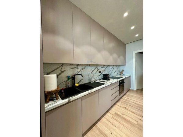 Tirane, shitet apartament 2+1 , 75 m² 550.000 € (Green Coast Village)