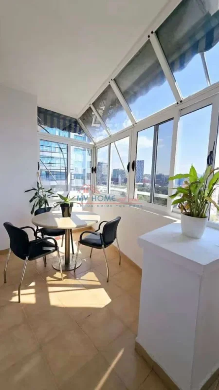 Tirane, jepet me qera apartament+verande | Penthouse 2+1+Ballkon Kati 10, 145 m² 1.200 € (Rruga Ibrahim Rugova)