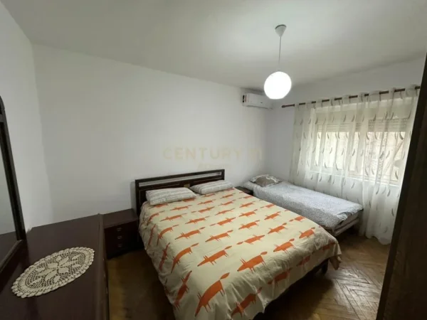Tirane, jap me qera apartament 2+1 Kati 4, 71 m² 570 € (Nisharaku)