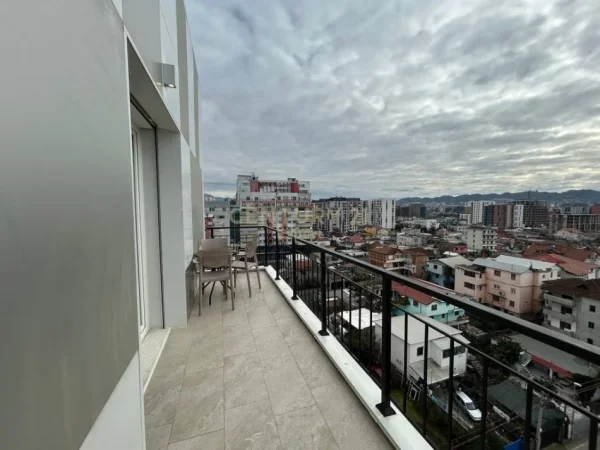 Tirane, jepet me qera apartament 2+1+Aneks+Ballkon Kati 8, 113 m² (Rruga Dritan Hoxha)