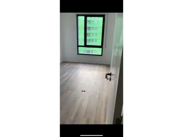 Tirane, shitet apartament 3+1 Kati 5, 121 m² 175.450 € (5 MAJI)