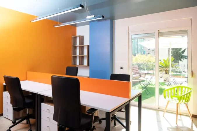 Tirane, shitet nga Pronari, pa-komision zyre Kati 1, 550 m² (Brigada e 8)