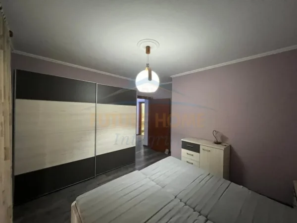 Tirane, jepet me qera apartament 2+1 Kati 6, 103 m² 1.100 € 