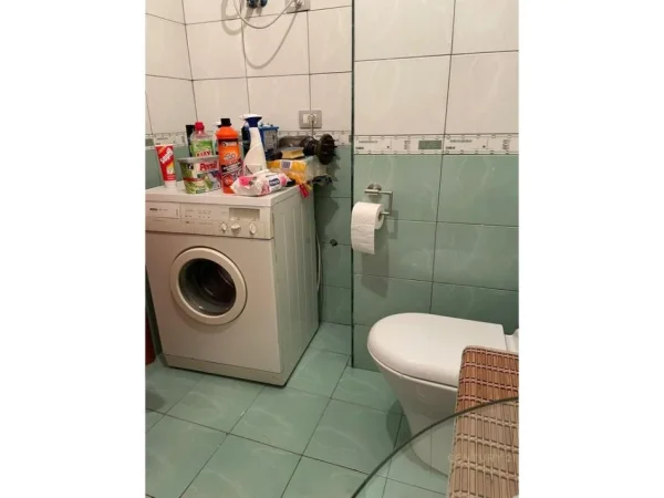 Tirane, jap me qera apartament 1+1 Kati 3, 70 m² 470 € (Kodra e Diellit)