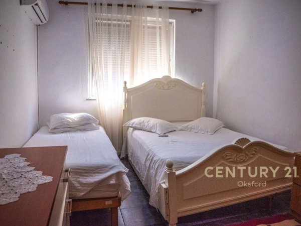 Tirane, jap me qera apartament 2+1 Kati 4, 71 m² 520 € (Pazari i Ri)