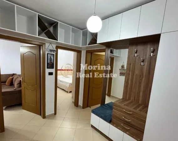 Tirane, jepet me qera apartament 2+1 Kati 2, 70 m² 500 € (QSUT)