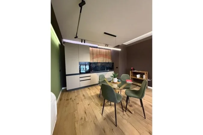 Tirane, jepet me qera apartament 2+1+Aneks+Ballkon Kati 4, 115 m² 1.500 € (Olimpiku)