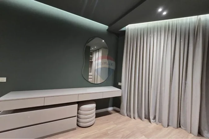 Tirane, jepet me qera apartament 2+1 Kati 6, 105 m² 1.500 € (Mine Peza)