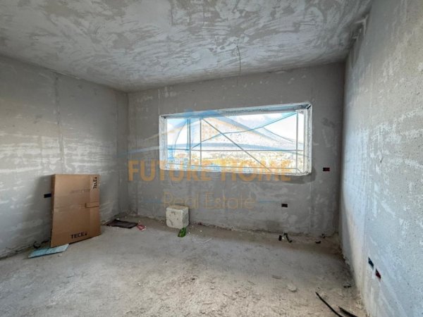 Tirane, shitet apartament duplex 3+1 Kati 0, 230 m² 380.000 € (KODRA E DIELLIT 2)