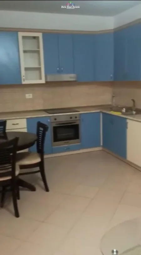 Tirane, jepet me qera apartament 1+1 Kati 2, 65 m² 450 € (Don Bosko, prane Hotel Ferrari)