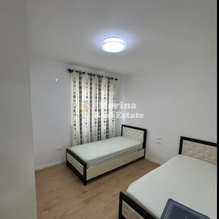 Tirane, jepet me qera apartament 2+1 Kati 4, 75 m² 600 € (Don Bosko)