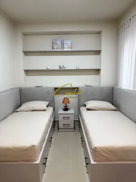 Tirane, jepet me qera garsonier 1+1 Kati 3, 45 m² 450 € (LAPRAKE)