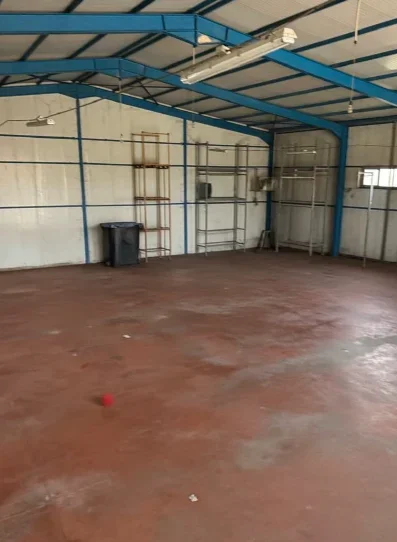 Tirane, jepet me qera magazine Kati 0, 500 m² 1.500 € (City Park)