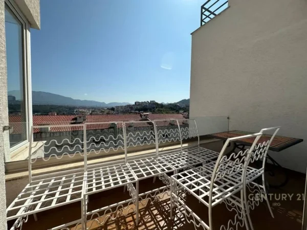 Tirane, jepet me qera 5+1 Kati 3, 491 m² 4.500 € (Kodra e Diellit 1)