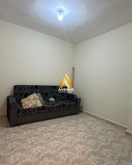 Tirane, jepet me qera apartament 3+1 Kati 3, 120 m² 600 € 