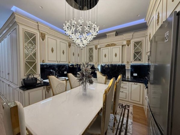 Tirane, jepet me qera apartament 3+1 Kati 7, 145 m² 1.600 € (Delijorgji)
