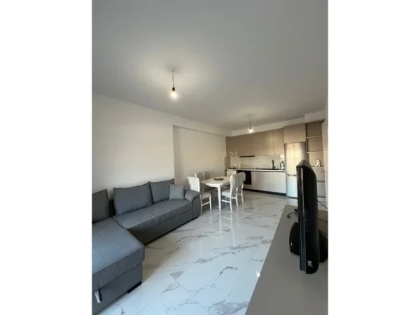 Tirane, jepet me qera apartament 2+1 Kati 2, 105 m² 700 € (Bulevardi i Ri)