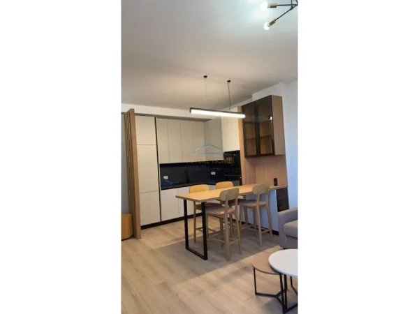 Tirane, jepet me qera apartament 1+1 Kati 4, 68 m² 850 € 