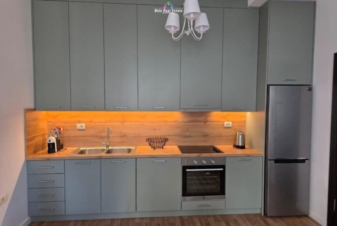 Tirane, jepet me qera apartament 1+1+Ballkon Kati 5, 70 m² 620 € (Tek Kompleksi Delijorgji)